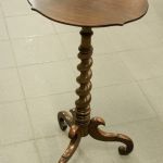 821 4052 LAMP TABLE